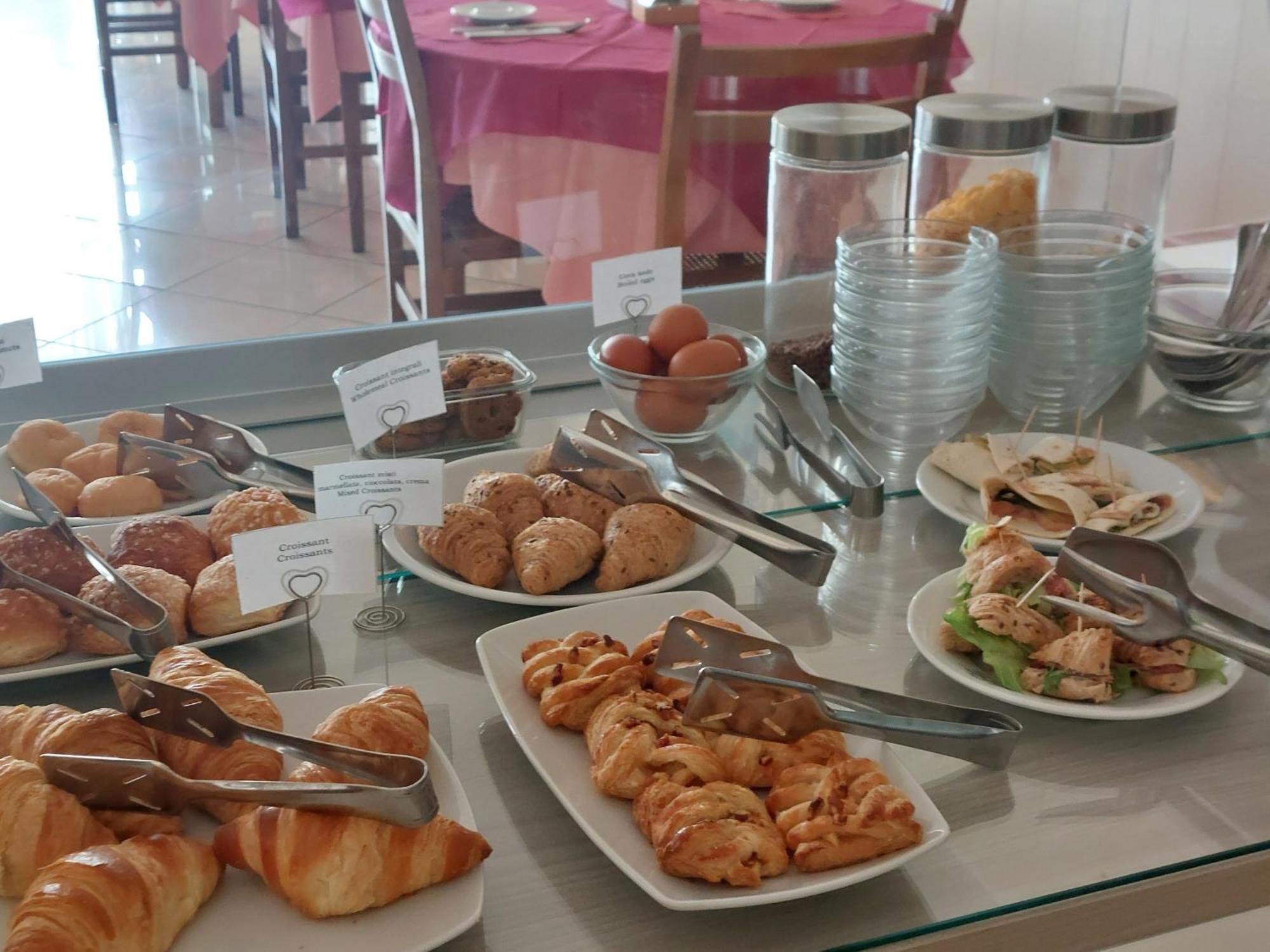 Hotel Villa Aurora Bellaria-Igea Marina Bagian luar foto
